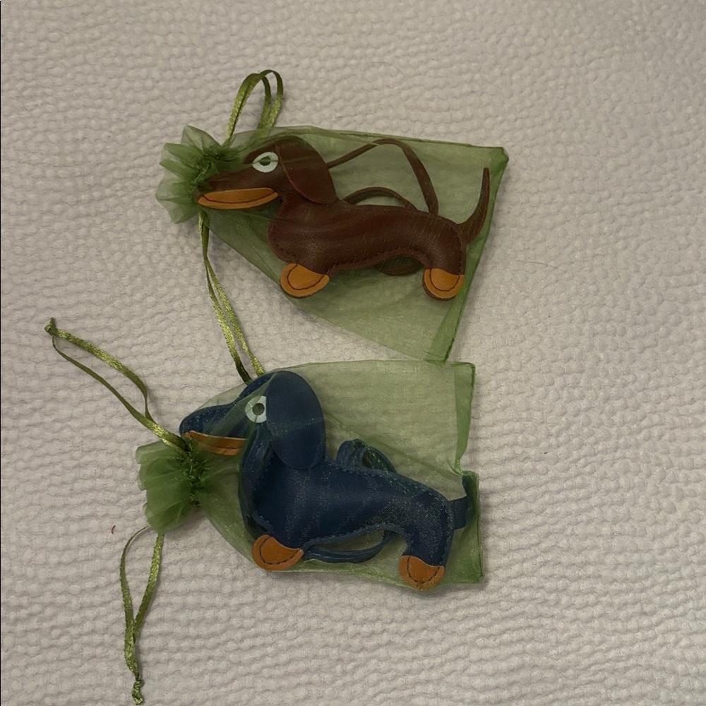 New Set of 2 Blue and Burgundy Dachshund Bag Charms - Picture 6 of 6